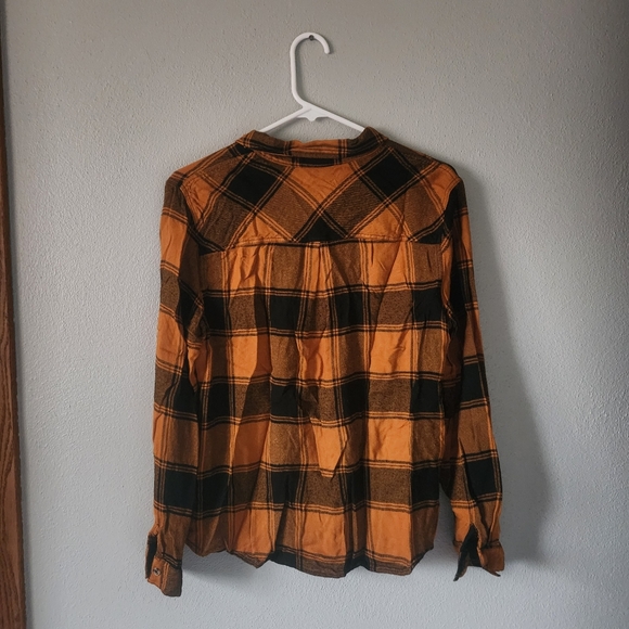 Maurices Women's Orange and Black Plaid Button-Down Shirt - Picture 7 of 10